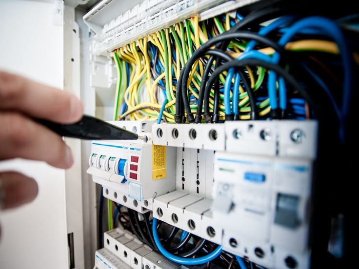 commercial-and-residential-electrical-systems-image1 (1)